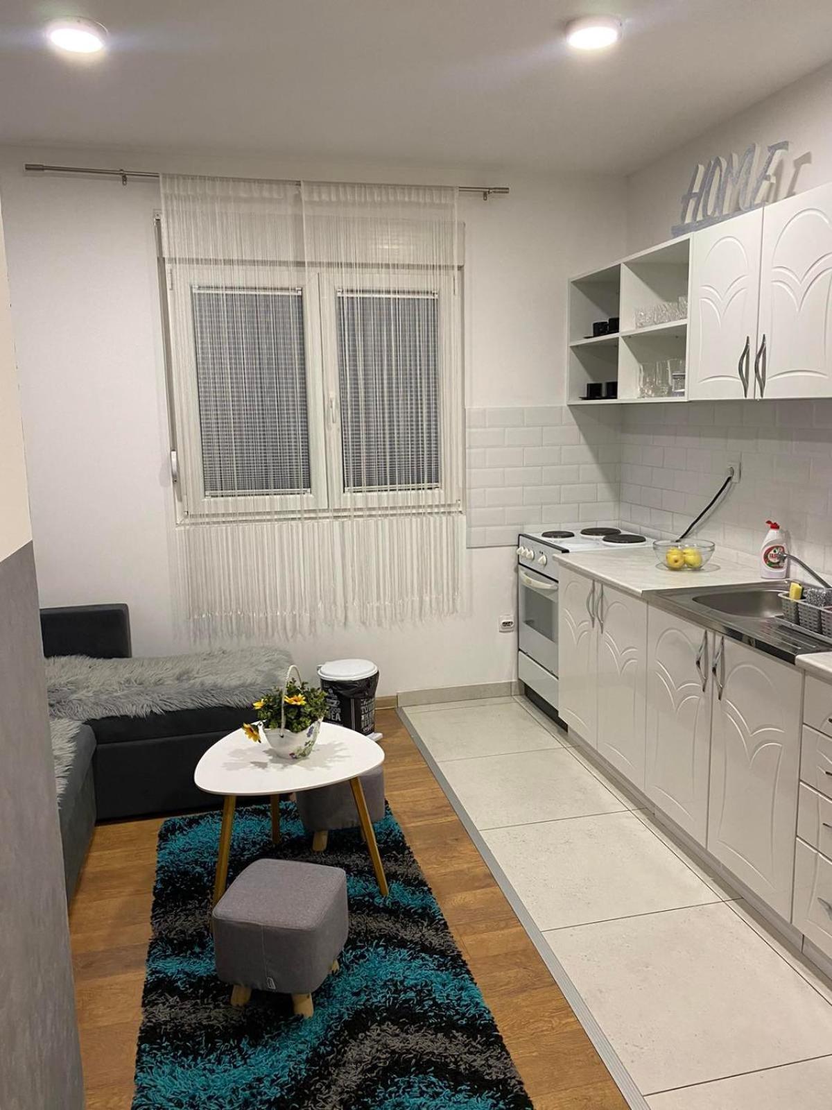 Apartman Sara 2 Beograd Eksteriør bilde