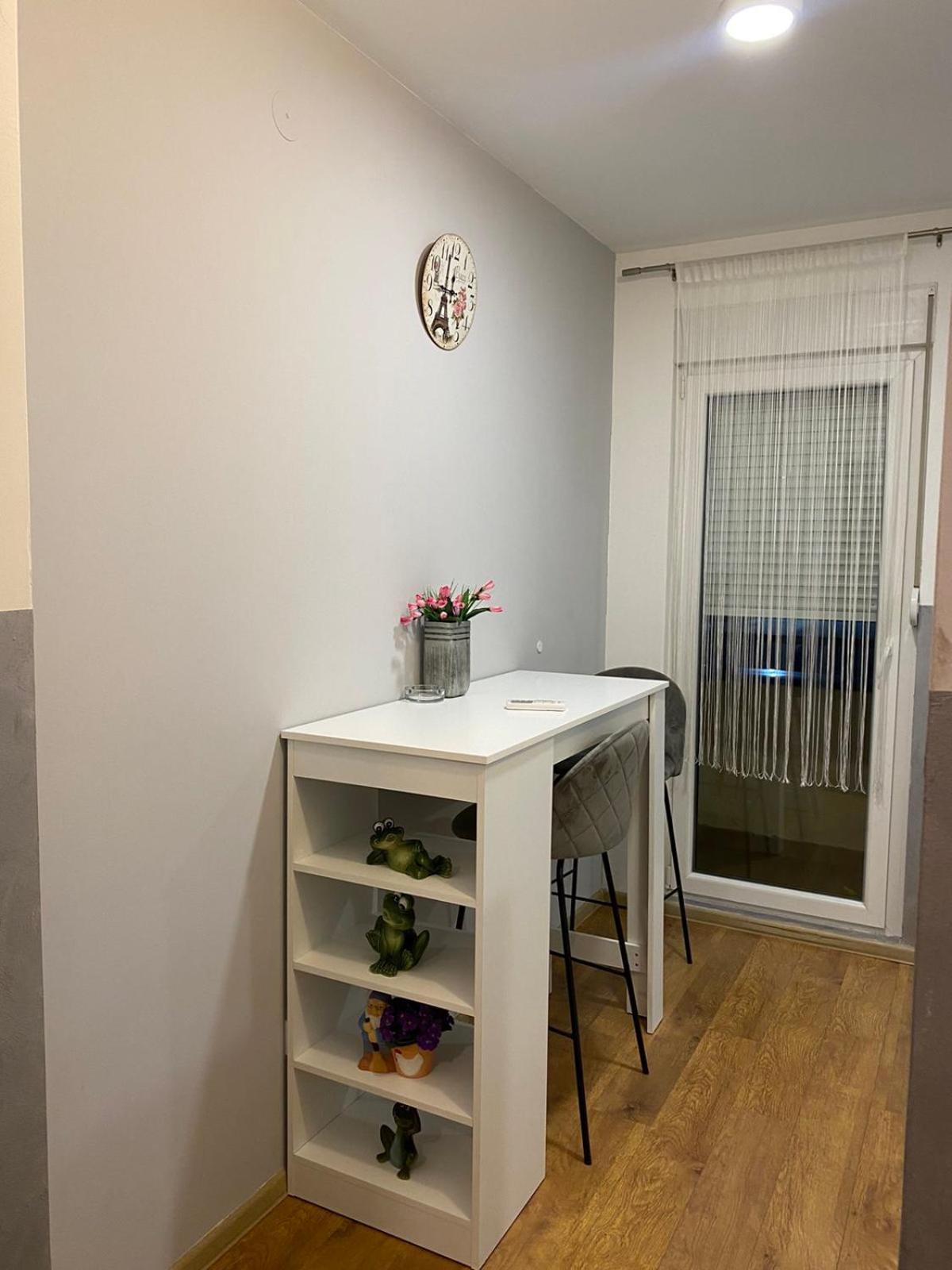 Apartman Sara 2 Beograd Eksteriør bilde